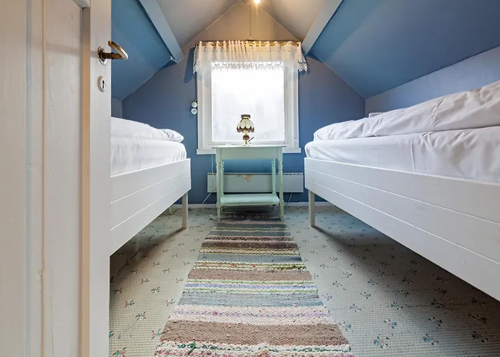 Heimly, Cosy House In A Fjord Tatil Evi