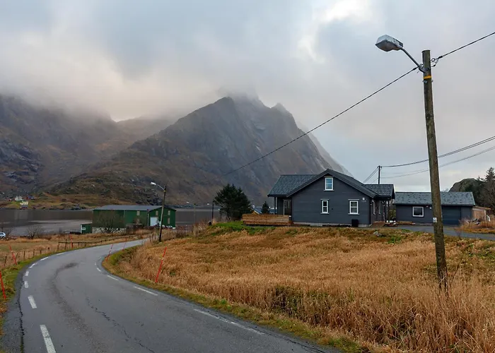 Heimly, Cosy House In A Fjord *